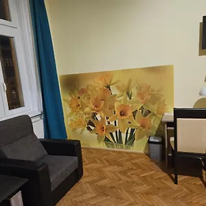 https://mokka-budapest.inbudapesthotels.com