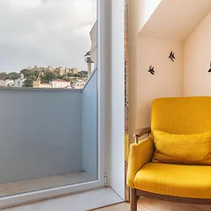 https://lovelystay-lisbon-home-with-castle-view.hotels-lisbon-portugal.com